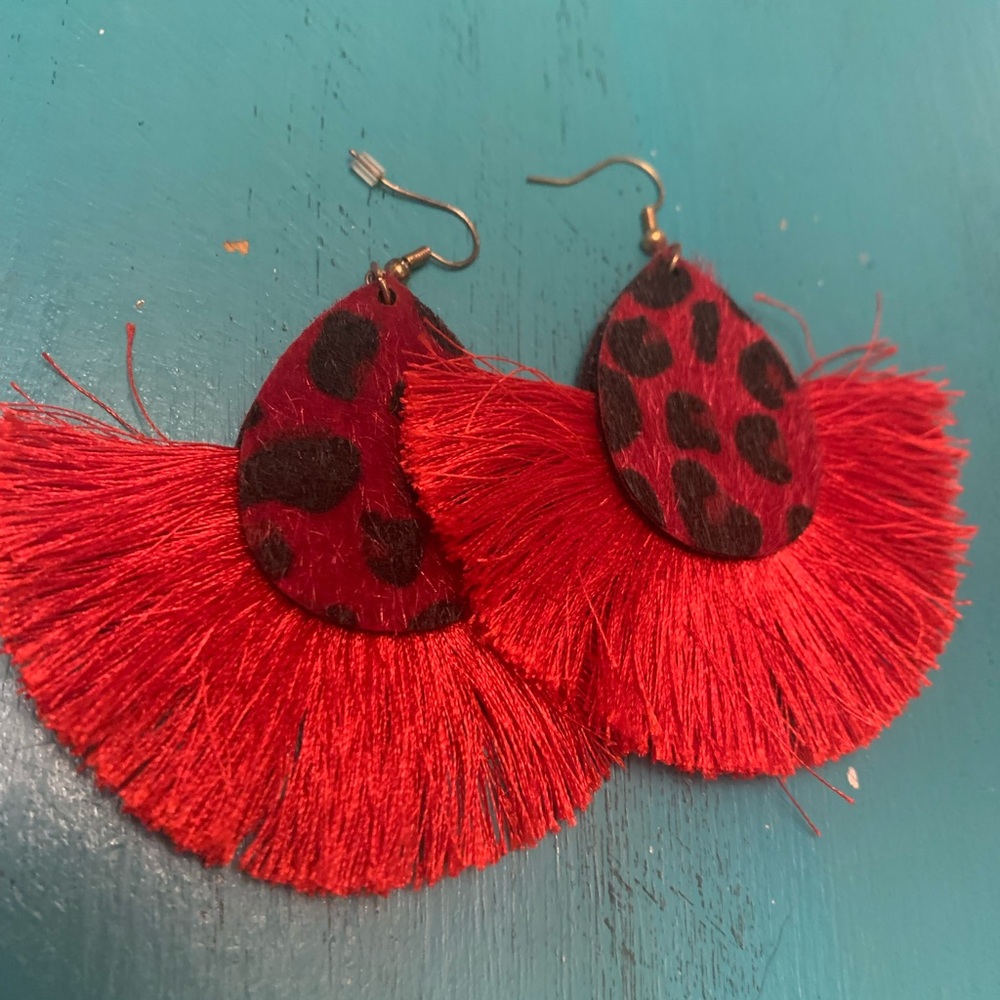 Red and black leopard print fan earrings